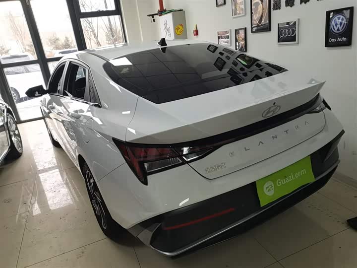 Фото 5 - Hyundai Elantra N line