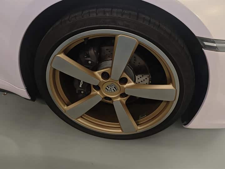 Фото 6 - Porsche 911