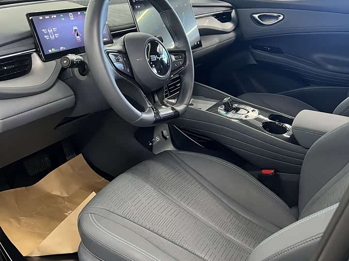 Фото 9 - BYD Seal 06 GT