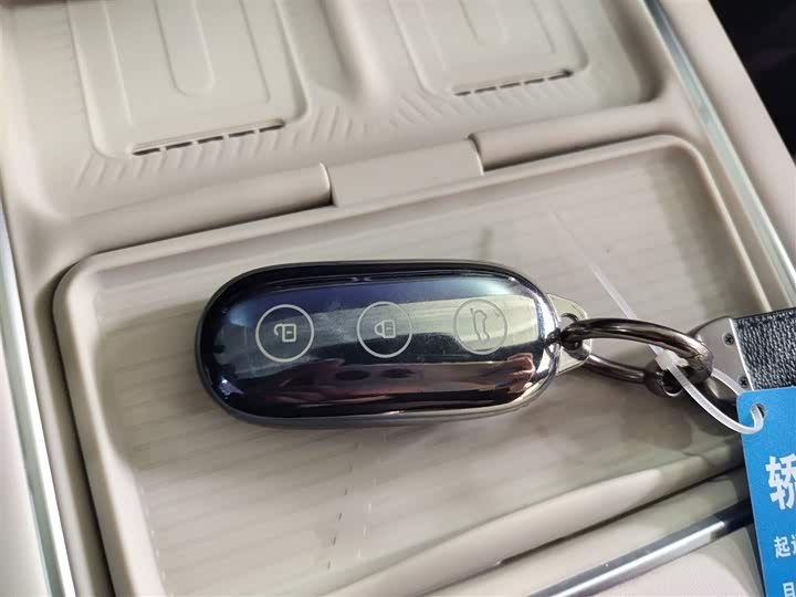 Фото 9 - LiXiang L6