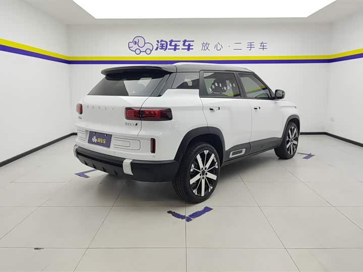 Фото 3 - Geely Icon