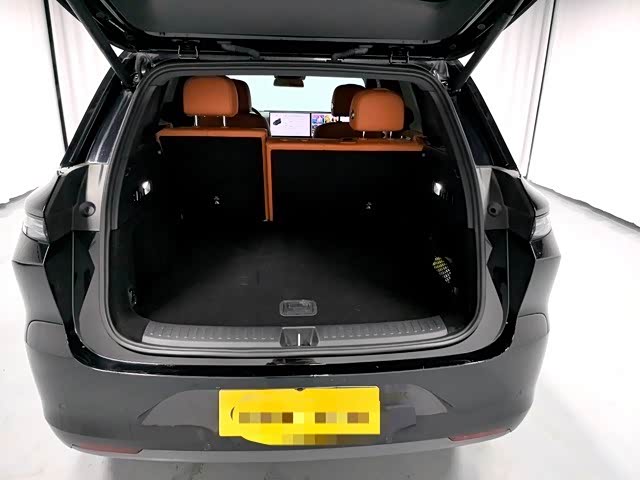 Фото 9 - LiXiang L6