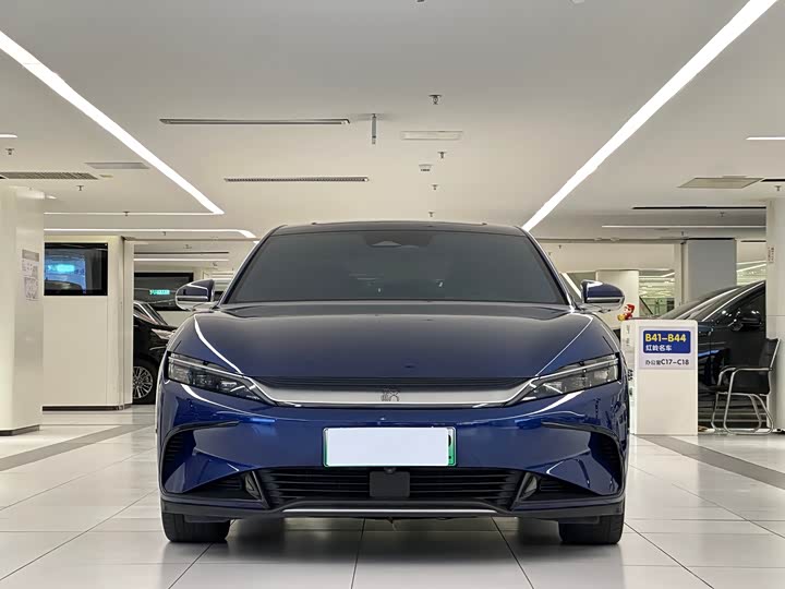 Фото 2 - BYD Han