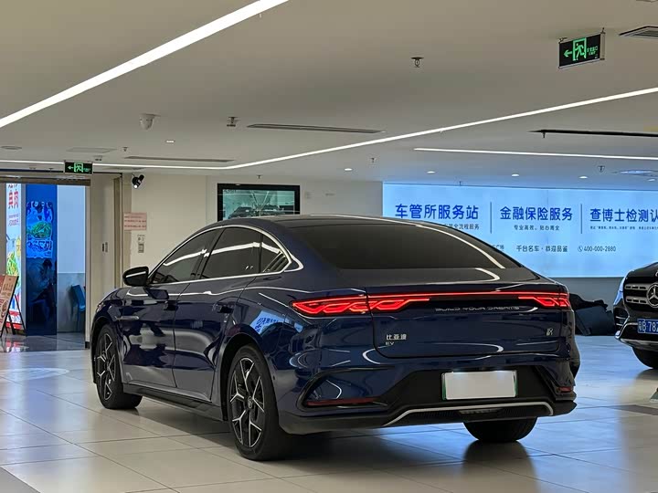 Фото 7 - BYD Han