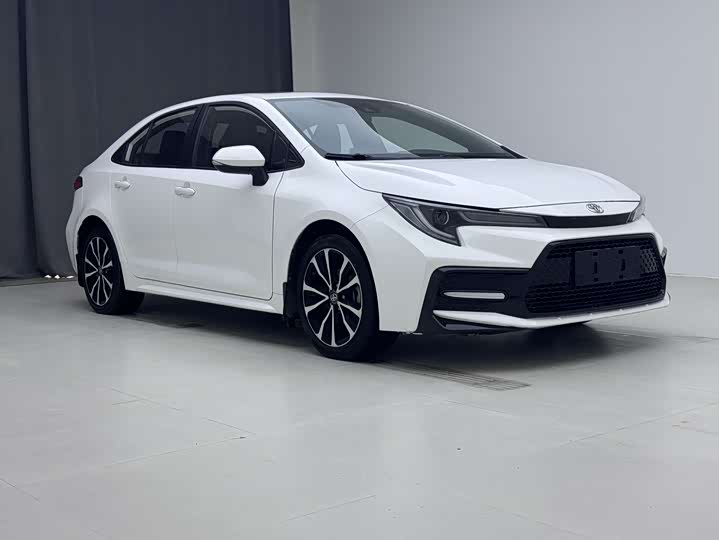 Фото 3 - Toyota Levin