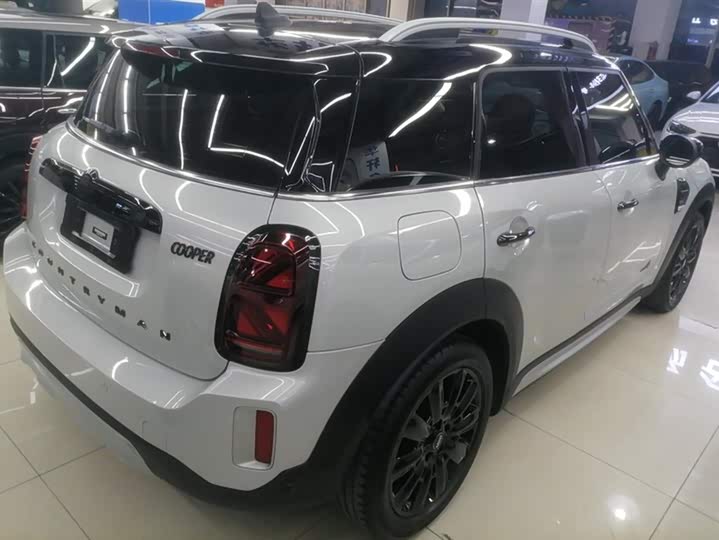 Фото 3 - Mini Countryman
