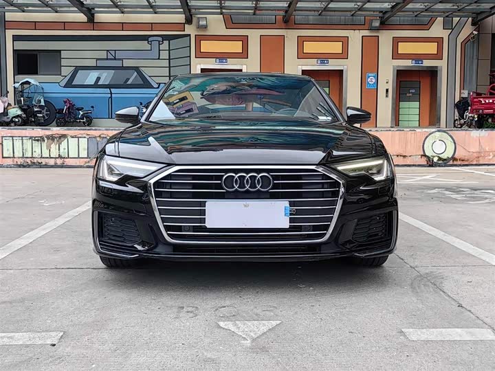 Фото 2 - Audi A6L