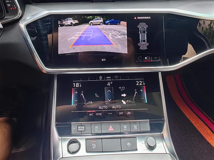 Фото 9 - Audi A6L