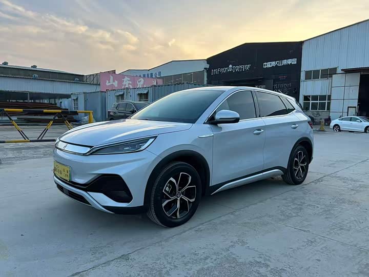 Фото 1 - BYD Yuan Plus