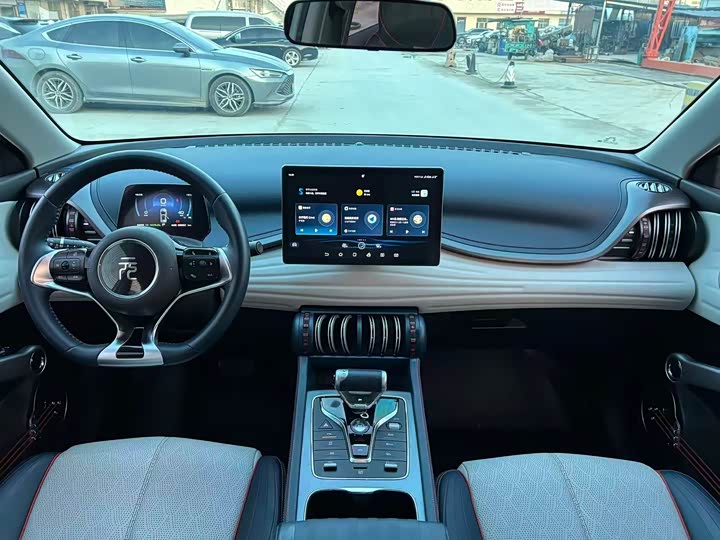 Фото 5 - BYD Yuan Plus
