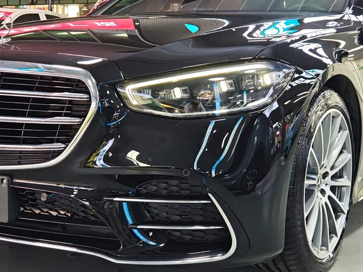 Фото 9 - Mercedes-Benz S-Class