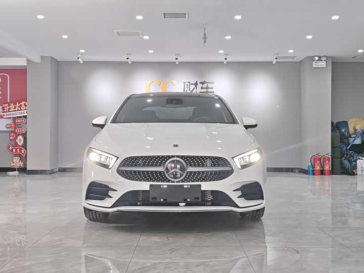 Фото 2 - Mercedes-Benz A-Class