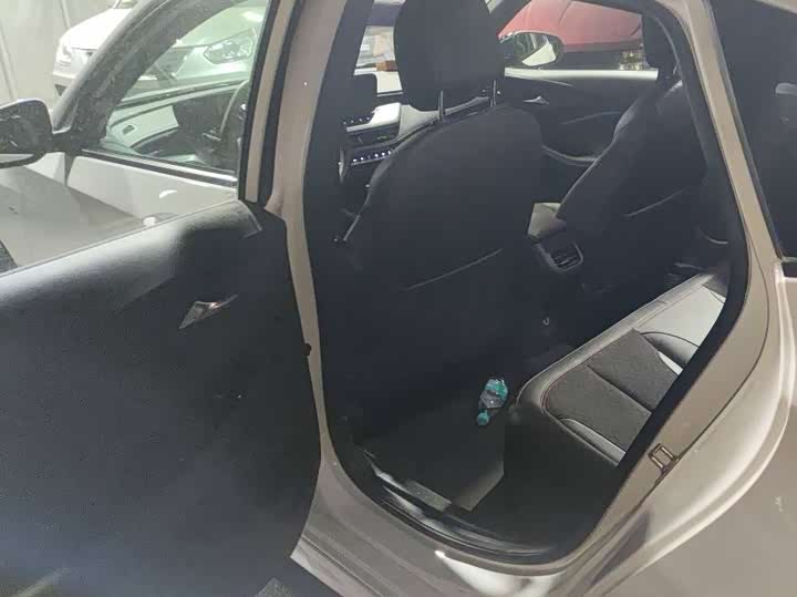 Фото 2 - Buick Verano