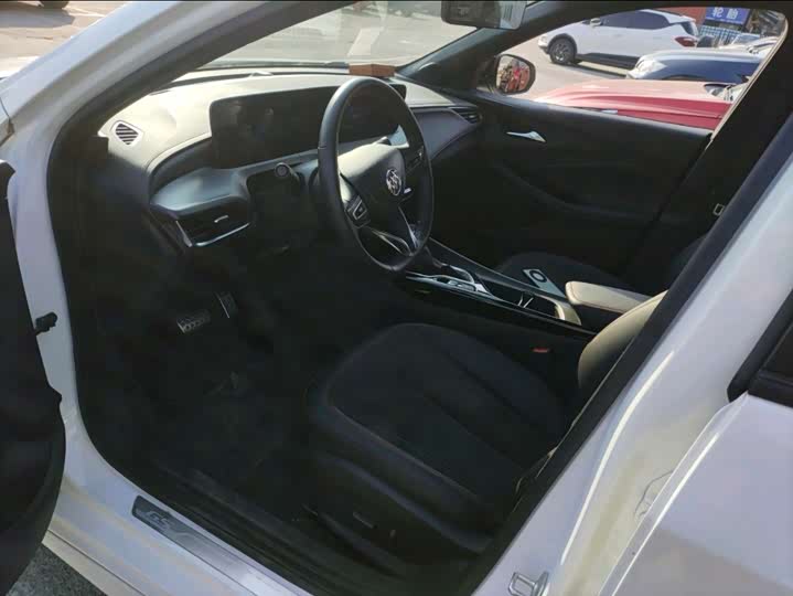 Фото 3 - Buick Verano