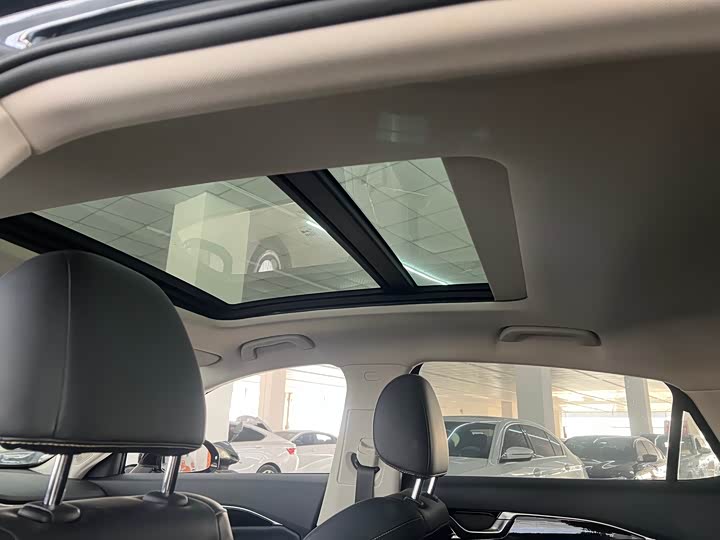 Фото 9 - Bestune B70