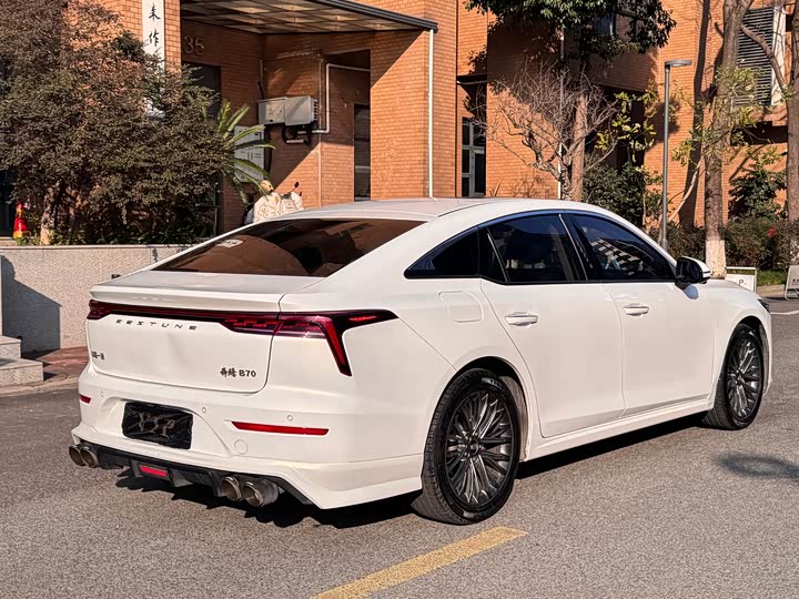 Фото 5 - Bestune B70