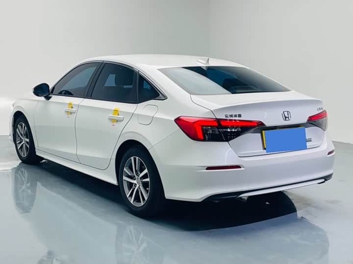 Фото 4 - Honda Civic