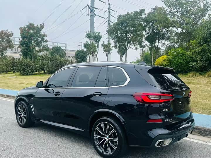 Фото 5 - BMW X5