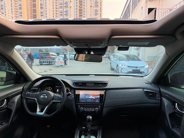 Фото 4 - Nissan X-Trail