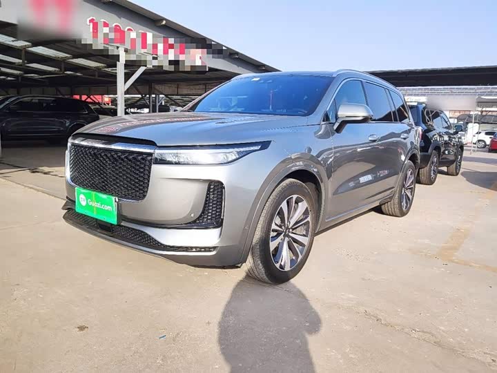 Фото 2 - LiXiang One