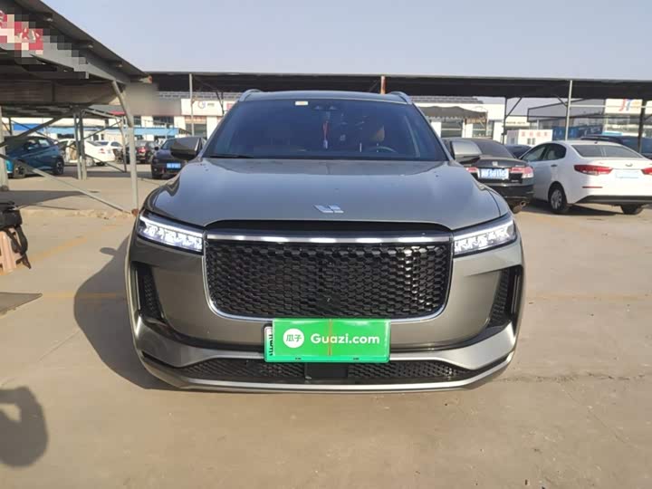 Фото 3 - LiXiang One