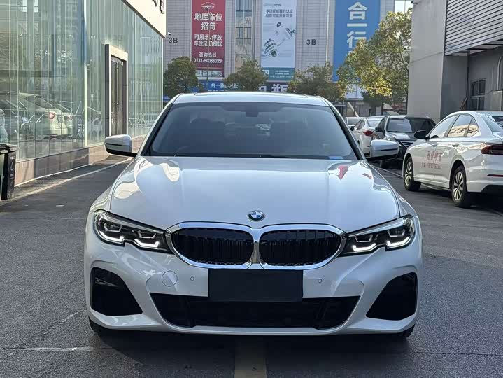 Фото 3 - BMW 3 Series