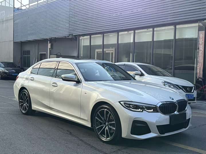 Фото 4 - BMW 3 Series