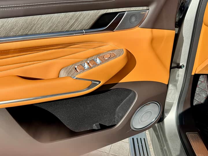 Фото 9 - Tank 500