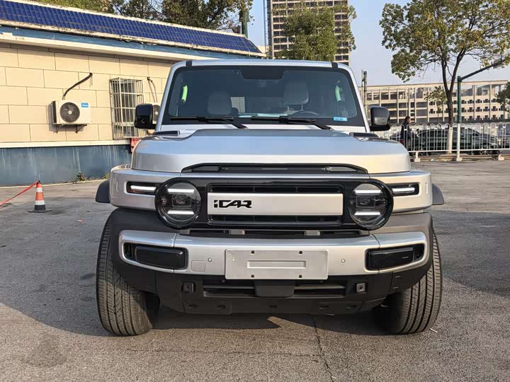 Фото 2 - Chery iCar V23