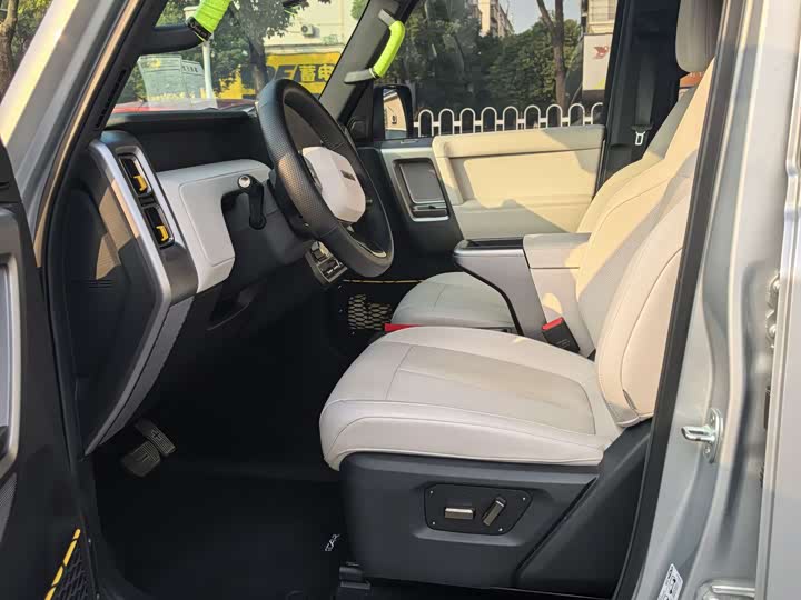 Фото 8 - Chery iCar V23