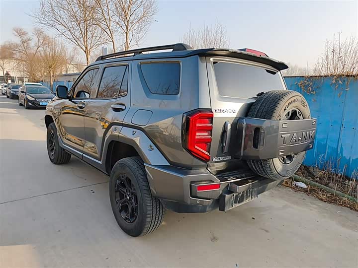 Фото 5 - Tank 400 Hybrid