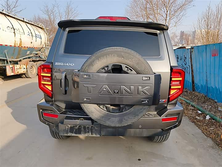 Фото 6 - Tank 400 Hybrid