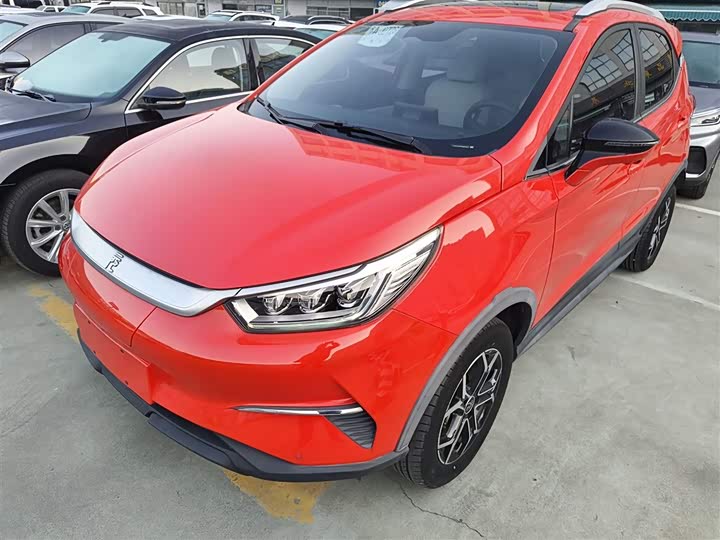 Фото 2 - BYD Yuan Pro