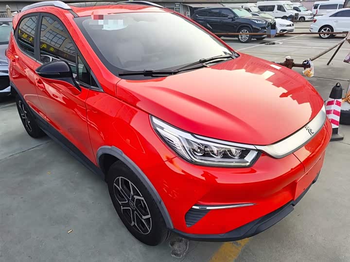 Фото 4 - BYD Yuan Pro