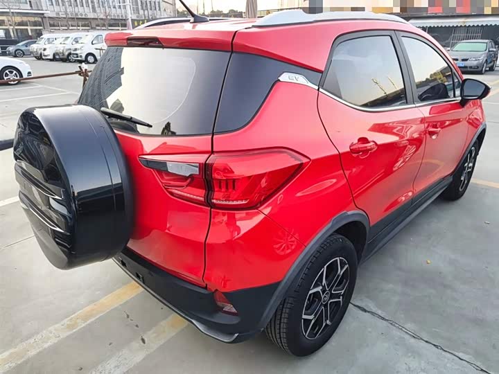 Фото 7 - BYD Yuan Pro