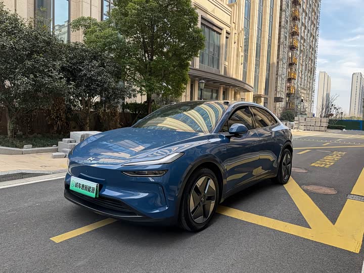 Фото 1 - Nio Onvo L60