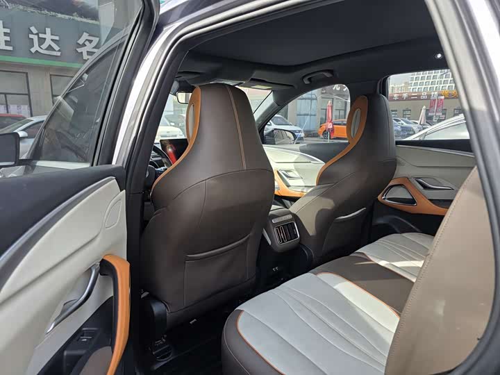 Фото 9 - BYD Song Pro Hybrid