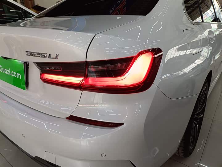 Фото 8 - BMW 3 Series