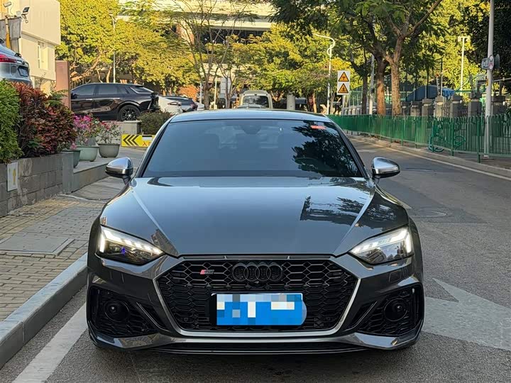 Фото 2 - Audi S5