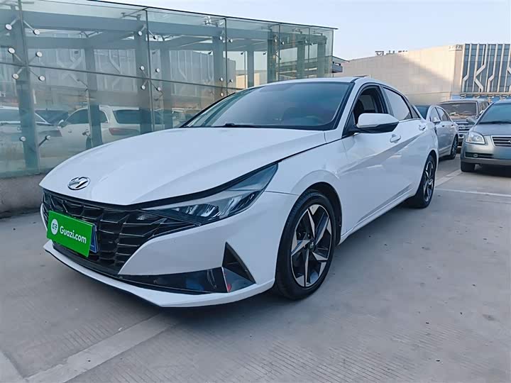 Фото 1 - Hyundai Elantra N line