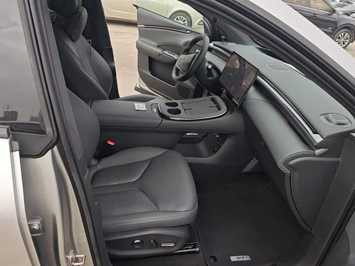 Фото 8 - XPeng G7