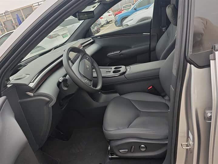 Фото 9 - XPeng G7