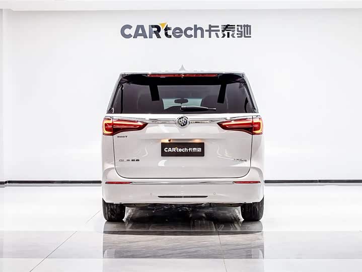 Фото 5 - Buick GL8 ES