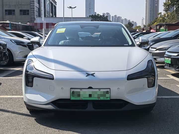 Фото 7 - XPeng Mona M03