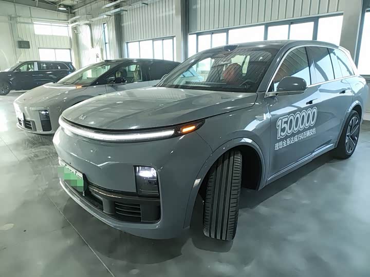 Фото 1 - LiXiang L8