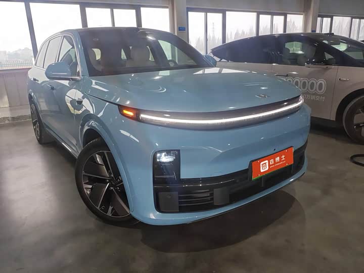 Фото 2 - LiXiang L7