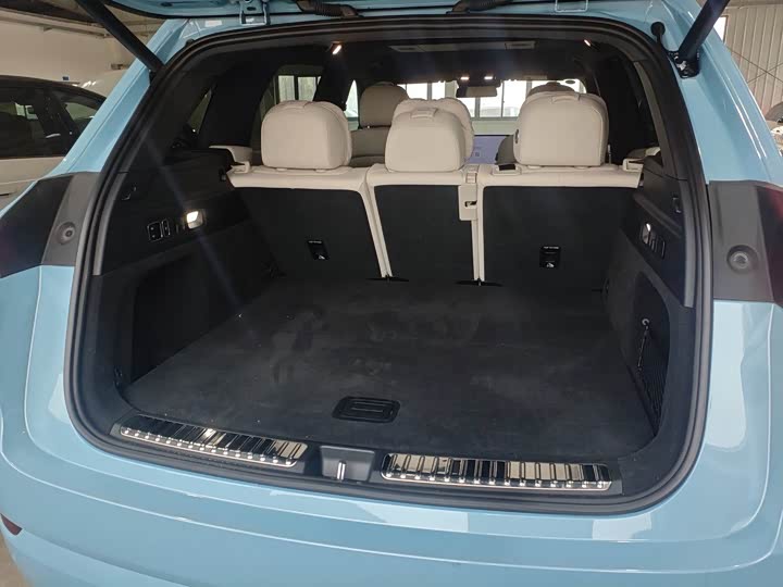 Фото 6 - LiXiang L7