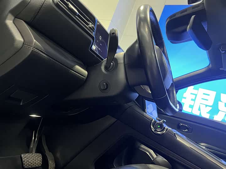 Фото 6 - Nio ES6