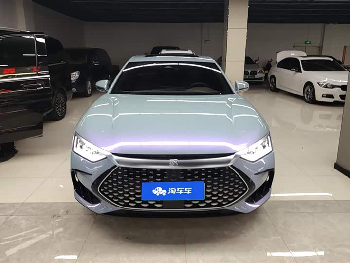 Фото 2 - BYD Han