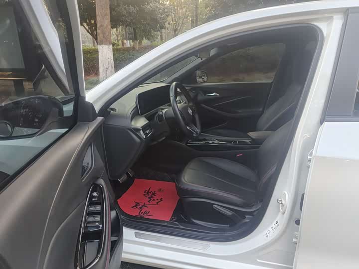 Фото 4 - Buick Verano